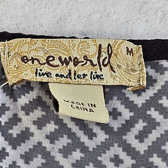 One World Blouse Womens Medium Black Yellow Dolman Short Cap Sleeve Boho Stretch - Picture 3 of 15